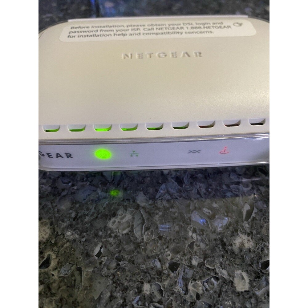 NETGEAR Broadband ADSL2+ Modem DM111PSP DSL Modem - Picture 3 of 9